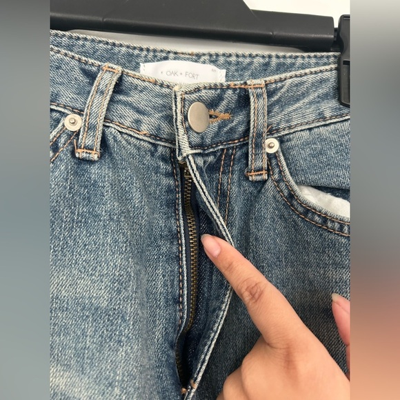 Oak & Fort Medium 90s Acid Wash Distressed High Rise Straight Jeans size small - Picture 6 of 11